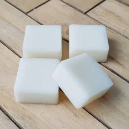 4 soy wax melts, made by Olive Bow Candle Co
